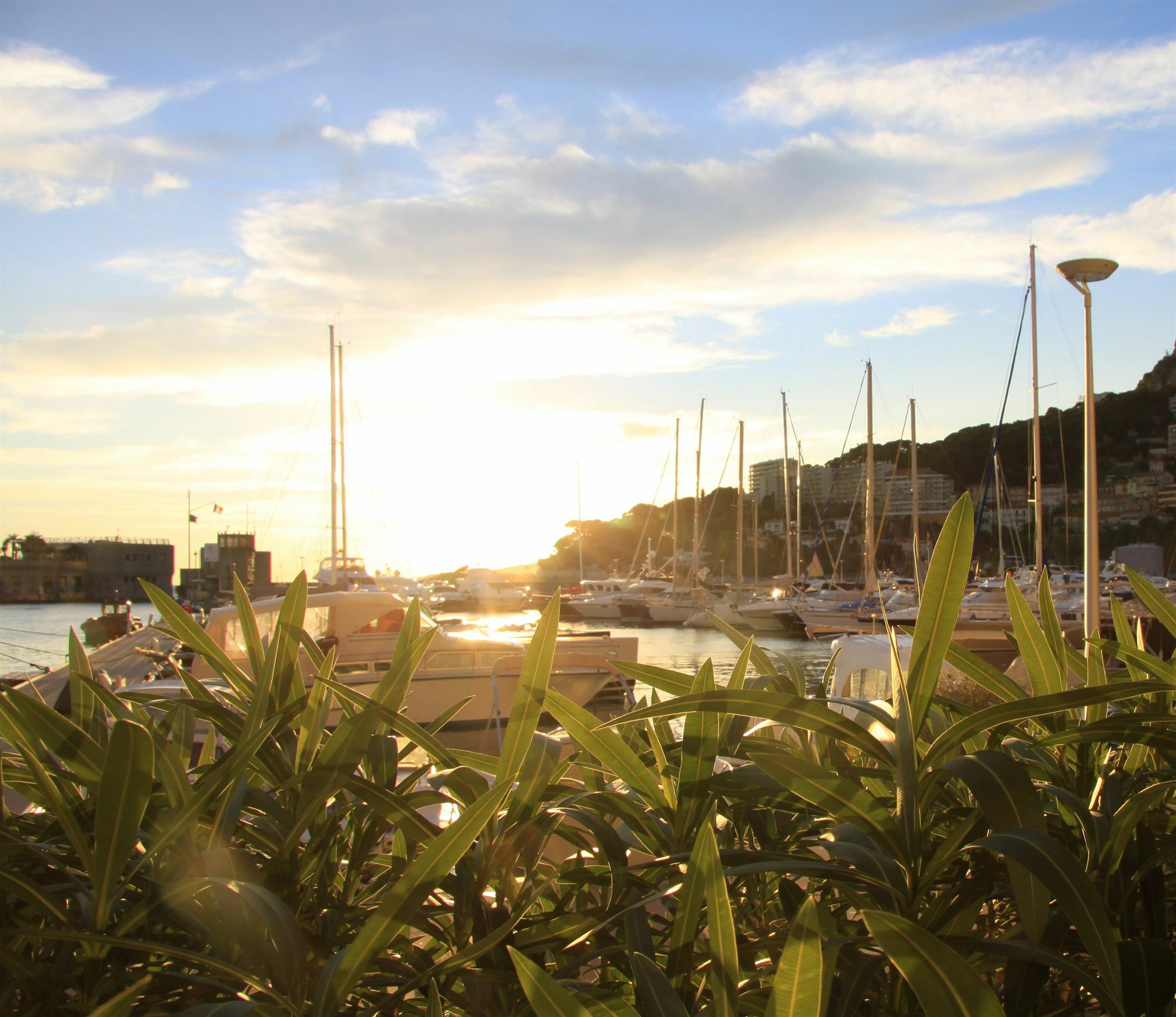 Le Quai Des Princes Cap-d'Ail Exterior foto